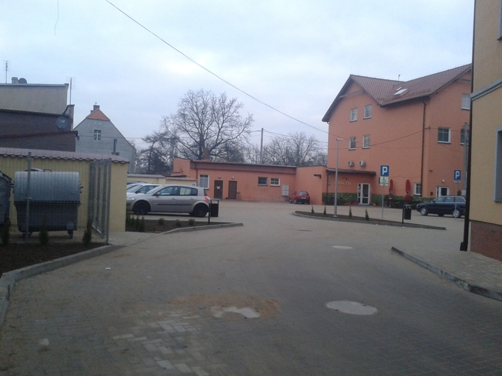 Parking przy Wrocławskiej