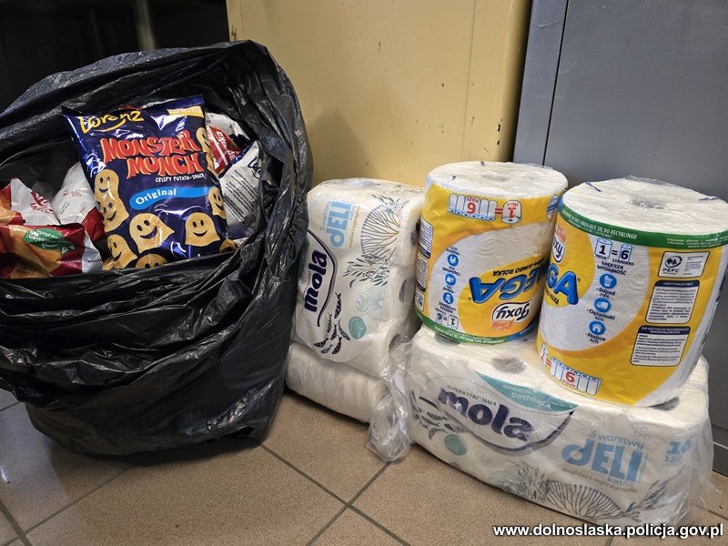 Ojciec i syn zatrzymani dzięki czujności policjanta będącego w czasie wolnym od służby