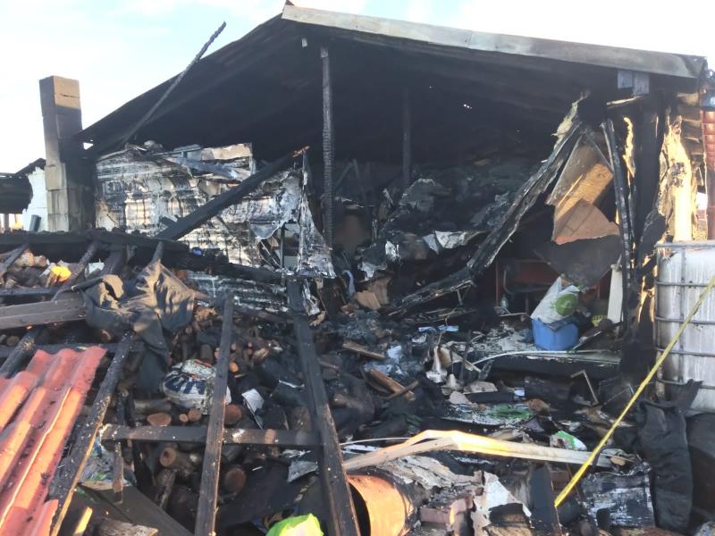 Pomoc dla rodziny poszkodowanej w pożarze. GOPS Kostomłoty organizuje zbiórkę