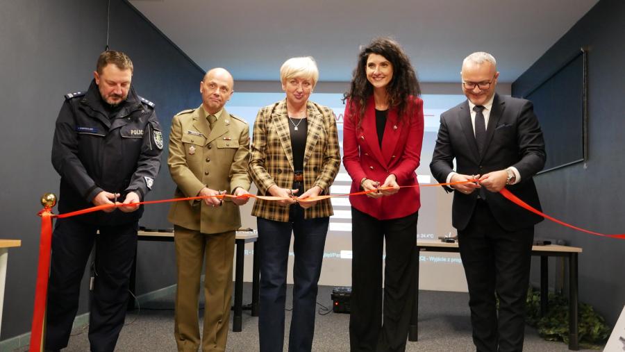 Oficjalne otwarcie wirtualnej strzelnicy w Środzie Śląskiej