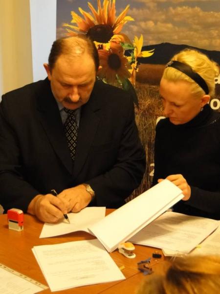 "Odnowa i rozwój wsi" - podpisanie umów w Środzie Śląskiej
