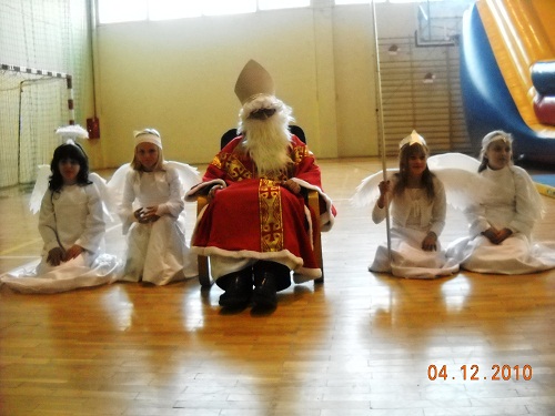 Mikołaj w SP nr 3 w Środzie Śląskiej