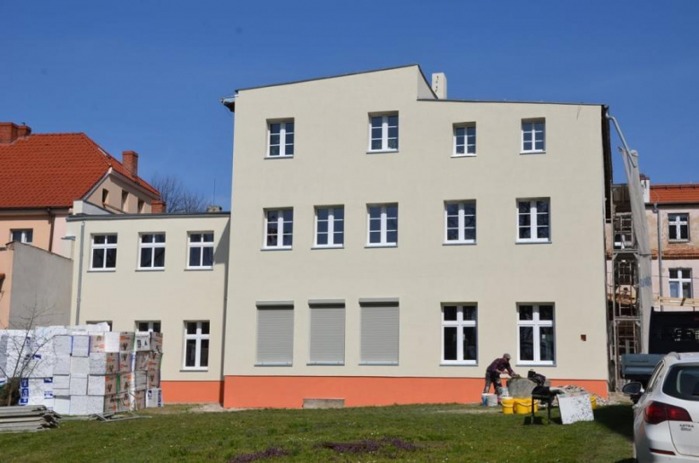 Termomodernizacja budynku dawnego liceum profilowanego w Środzie Śląskiej