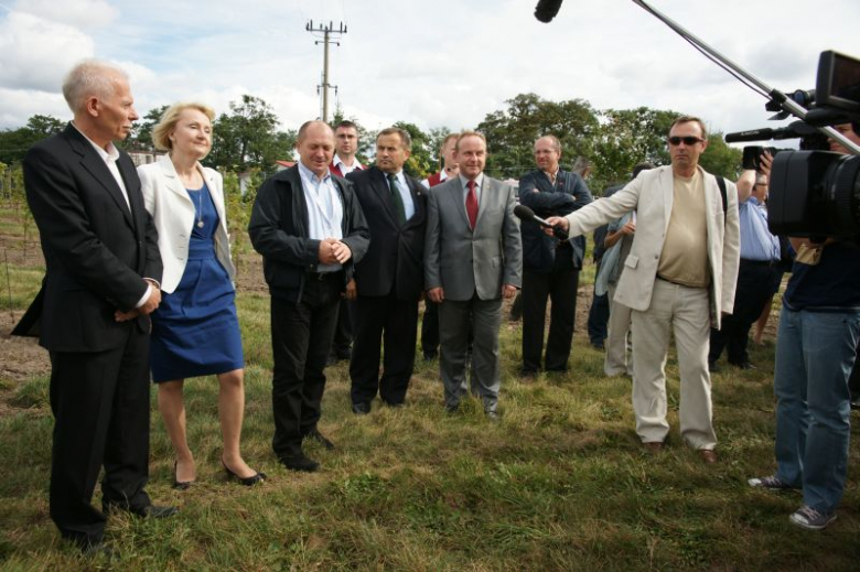 Wizyta ministrów UE w winnicach Jaworek w Miękini