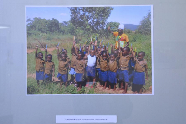 Wernisaż wystawy "Dzieci Tonga"