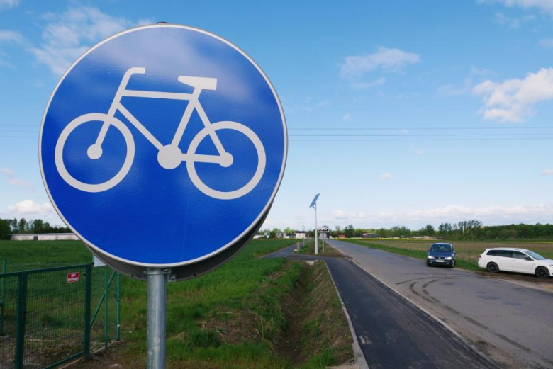 Ścieżka rowerowa relacji Chomiąża - Malczyce oficjalnie otwarta