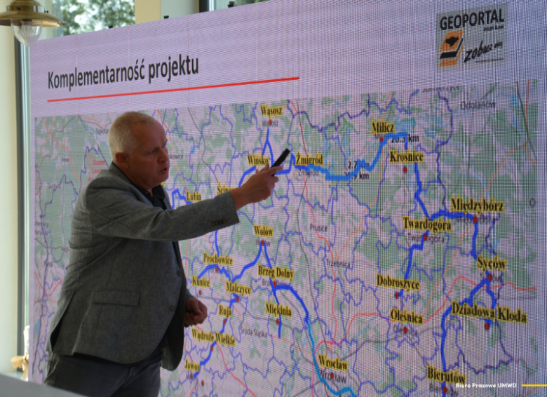 Przedstawiciele m.in. samorządów podpisali list intencyjny na budowę autostrady rowerowej