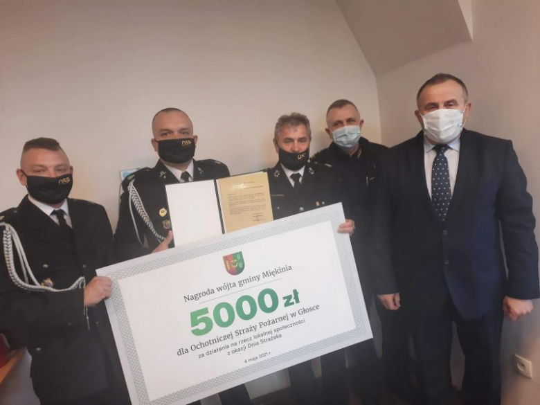 Strażacy z terenu gminy Miękinia otrzymali nagrody