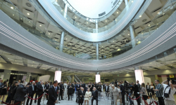 Wrocławski drapacz chmur oficjalnie otwarty