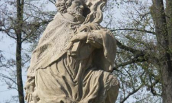 Odrestaurowany pomnik Nepomucena w Świdnicy Polskiej