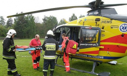 Potrącona rowerzystka i złamane drzewo