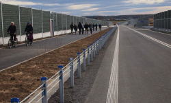 Powstał most w Brzegu Dolnym. Teraz kolej na drogę