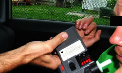 Pijany próbował uciekać. Jego auto przyblokowała ciężarówka