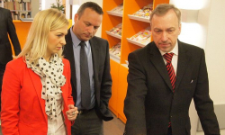 Minister Zdrojewski zwiedza Środę Śląską