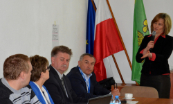 Dyskusja o przeciwdziałaniu bezrobociu