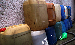 Kradł paliwo z zaparkowanych ciężarówek. Grozi mu 10 lat więzienia