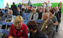 Grażyna Orłowska - Sondej podziękowała samorządowcom i uczniom