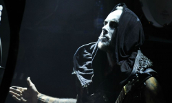 Behemoth przeganiany przez Krucjatę Różańcową