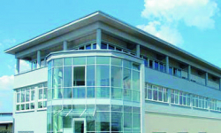 Producent okien, drzwi i rolet rozpoczyna budowę fabryki