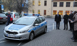 Radiowóz dla drogówki