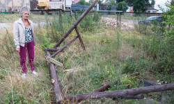 Plac zabaw w ruinie. Mieszkańcy proszą nas o pomoc