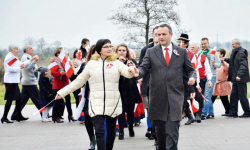 Wspólne siły kibiców i gospodyń wiejskich