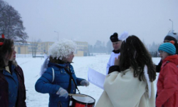 Mieszkańcy Miękini chętnie uczestniczyli w Pochodzie Trzech Króli