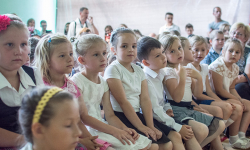 Wakacje! Uczniowie szkół w Ciechowie zakończyli rok szkolny