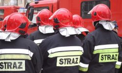 Spłonął dach dawnej fabryki we Wróblowicach