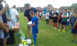 9 drużyn wzięło udział w II Turnieju Piłki Nożnej w Pichorowicach