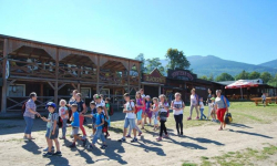 Wakacyjny tydzień trwa nadal. Czwartkowa wycieczka do Karpacza