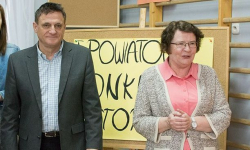 Medal Komisji Edukacji Narodowej dla nauczycielki Alicji Przesławskiej