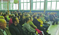 Dwie szkoły w gminie Udanin: "To jest pomysł, który mi najbardziej odpowiada" - uważa kurator