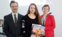 Gimnazjalistka Natalia Kowalska to podwójna laureatka konkursu wojewódzkiego