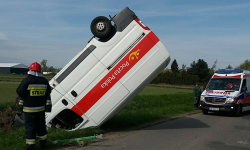 Dwa samochody dostawcze zderzyły się na drodze w kierunku Malczyc