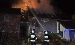 W Cesarzowicach spłonęła stodoła. Straty wyceniono na 4 tys. złotych