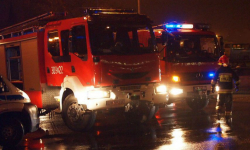 W nocy palił się samochód na autostradzie A4. Interweniowały trzy zastępy straży pożarnej