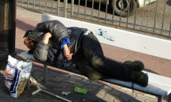 Policja apeluje: w okresie zimowym zwróćmy uwagę na bezdomnych