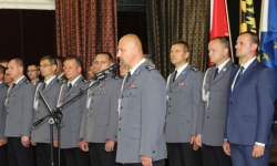 49 nowych policjantów na Dolnym Śląsku. W piątek złożyli ślubowanie