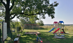 Zakończyła się odnowa placów zabaw na terenie gminy Miękinia