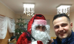 Dzięki akcji społecznej obdarowali prezentami trzy domy dziecka