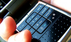 Podczas jazdy często rozmawiasz przez telefon? Uważaj! Dziś wzmożone kontrole