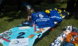 Charytatywna niedziela w Damianowie. Zbierali buty i piłki dla zawodników z Madagaskaru