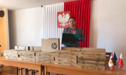 Wkrótce laptopy trafią do szkół, następnie do uczniów