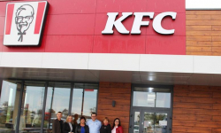 KFC w Kostomłotach jest już otwarte. Restauracja poszukuje pracowników