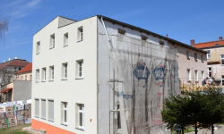 Trwa termomodernizacja jednego z budynków Powiatowego Zespołu Szkół nr 1 w Środzie Śląskiej