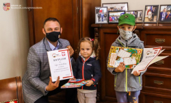 Znamy laureatów konkursu „Konstytucja 3-go Maja - oczami dzieci” zorganizowanego w gminie Udanin