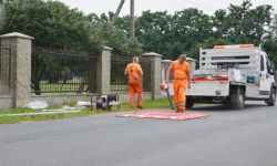Wyświetlacze i progi gotowe, ale to nie koniec działań Powiatu