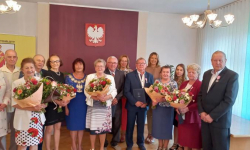 Wręczono medale dla par za długoletnie pożycie małżeńskie