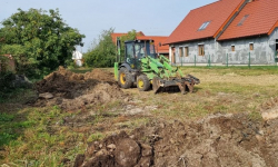 Ruszyła budowa dwóch nowych placów zabaw w gminie Miękinia